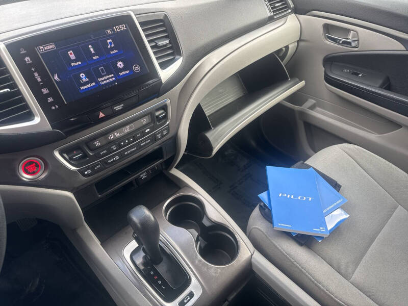 2017 Honda Pilot EX