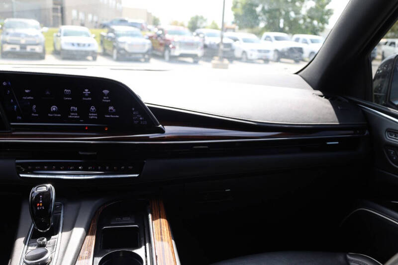 2023 Cadillac Escalade ESV Premium Luxury