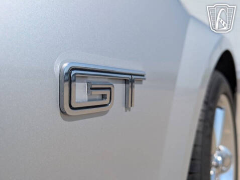 2005 Ford Mustang