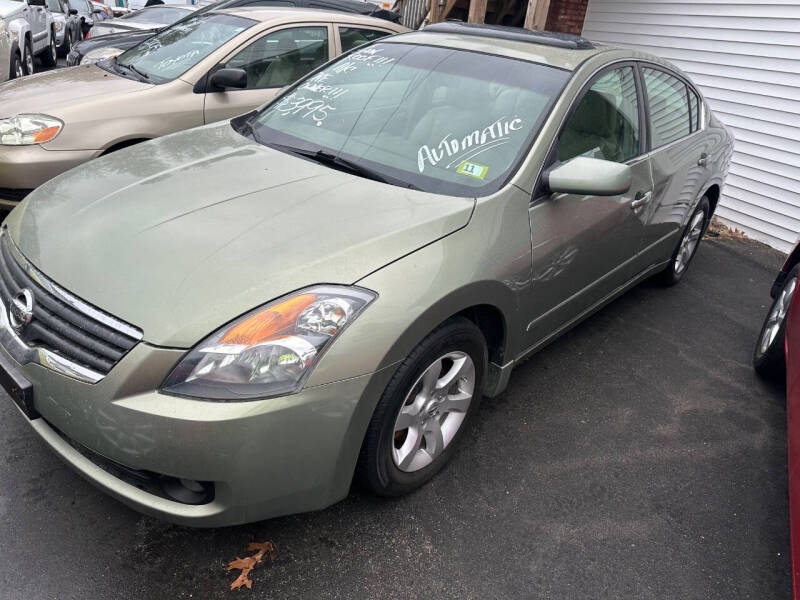 2008 Nissan Altima for sale at JR's Auto Connection in Hudson NH