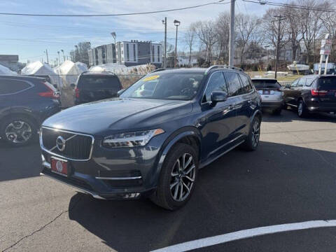2019 Volvo XC90 T6 Momentum