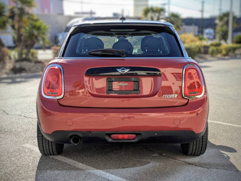 2016 MINI Cooper Base photo 6