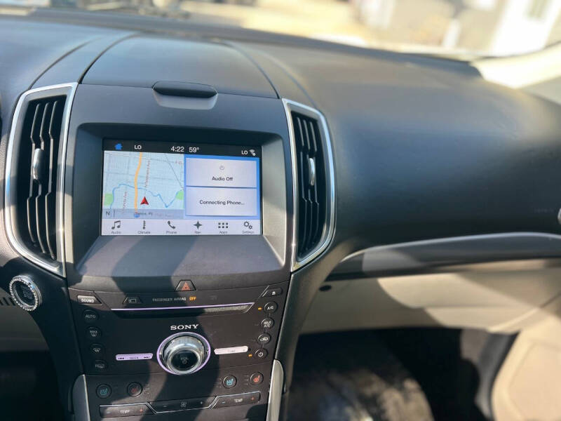 2018 Ford Edge Titanium