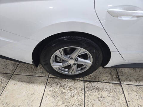 2023 Hyundai Sonata SE