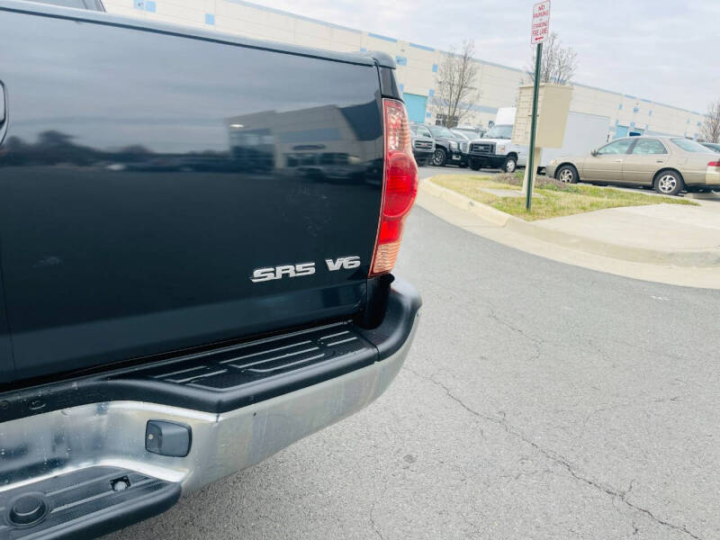 2006 Toyota Tacoma Base photo 9