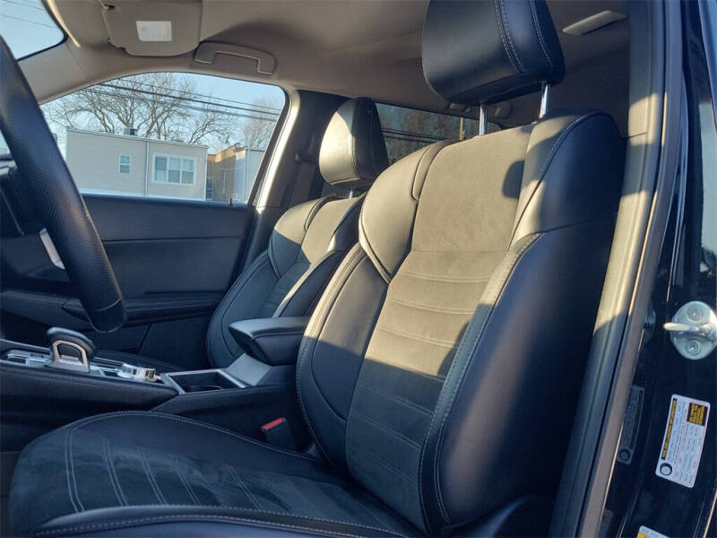 2024 Mitsubishi Outlander PHEV SE