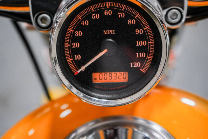 2008 Harley-Davidson Sportster 1200 Custom