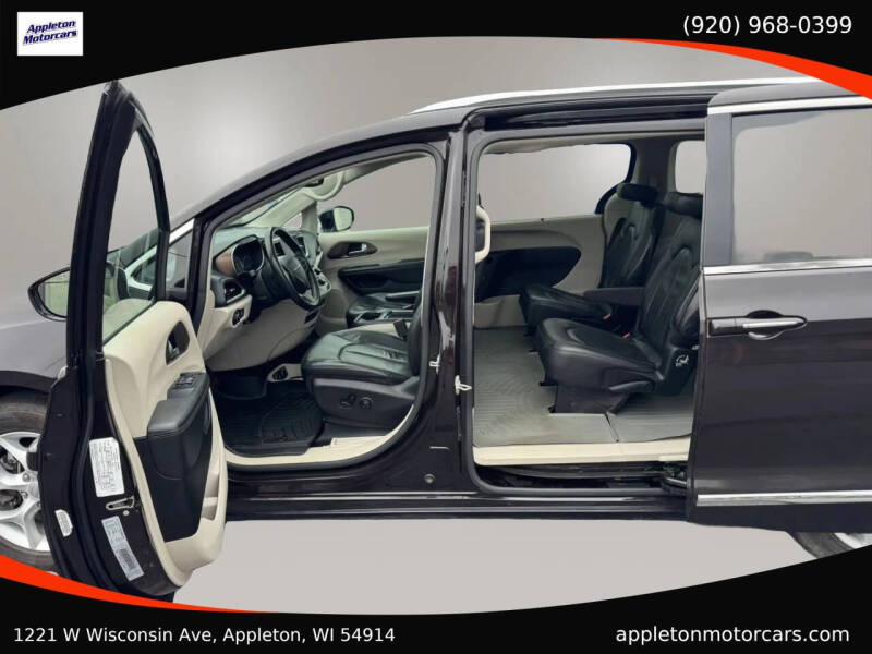 2018 Chrysler Pacifica Touring L Plus