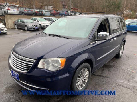 2015 Chrysler Town and Country for sale at J & M Automotive in Naugatuck CT