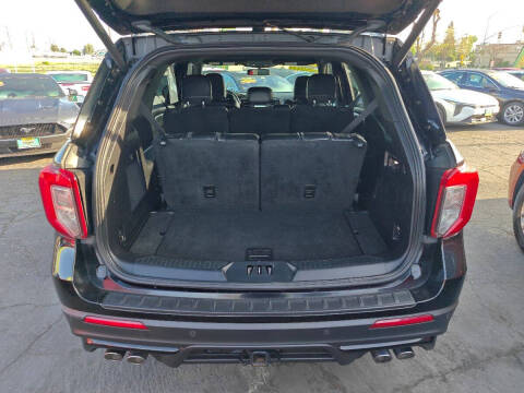 2020 Ford Explorer ST