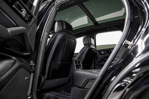 2022 Porsche Cayenne S