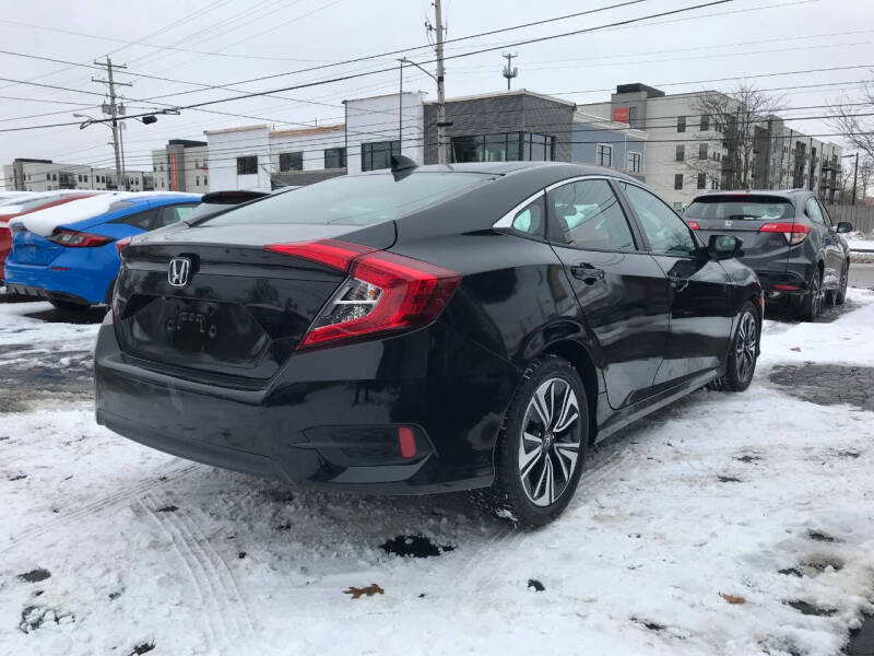 2017 Honda Civic EX-T w/Honda Sensing