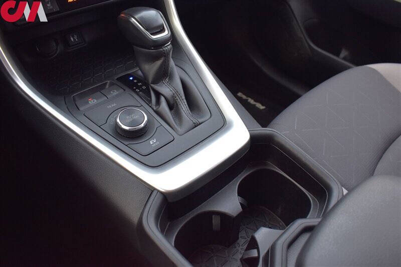 2019 Toyota RAV4 Hybrid XLE