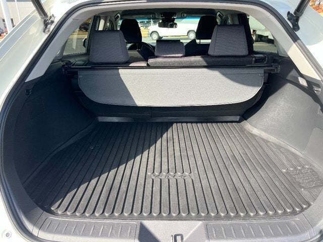 2021 Toyota Venza 13