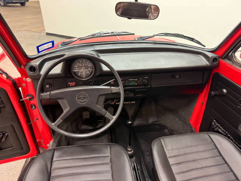 1976 Volkswagen Super Beetle