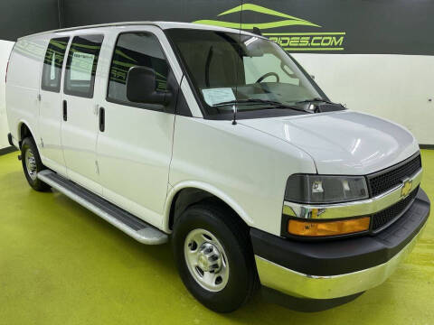 2022 Chevrolet Express 2500