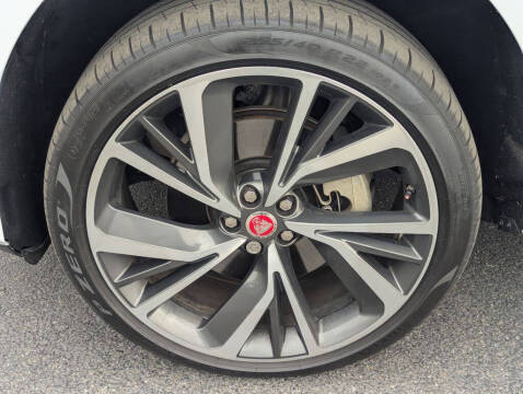 2020 Jaguar I-PACE EV400 SE