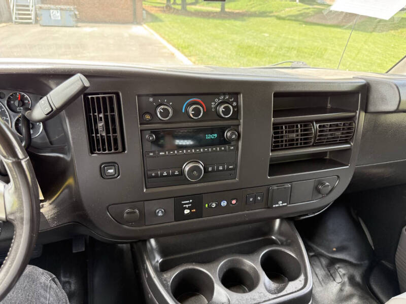 2019 Chevrolet Express 2500