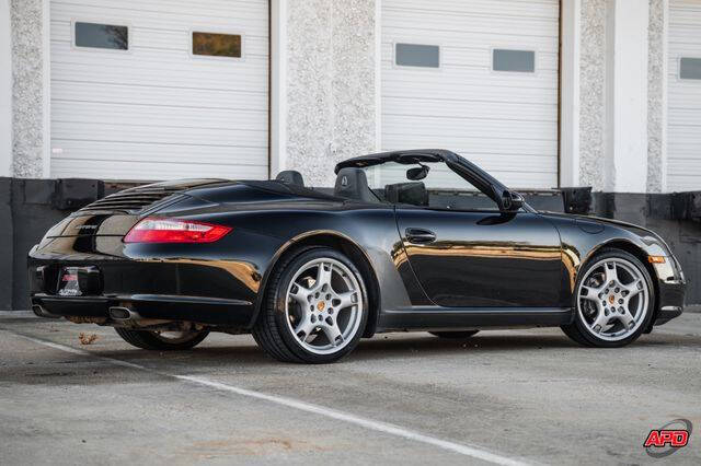 2005 Porsche 911 Carrera