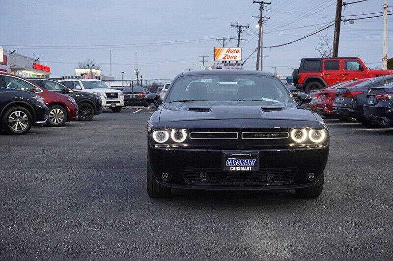 2021 Dodge Challenger SXT