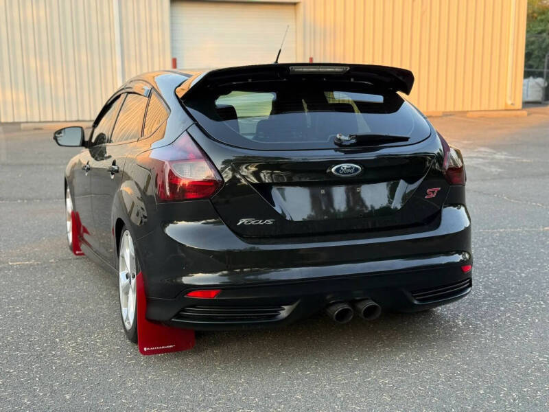 2014 Ford Focus ST