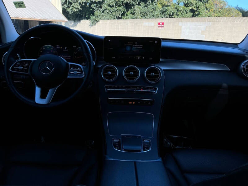 2022 Mercedes-Benz GLC GLC 300