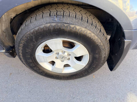 2006 Nissan Pathfinder LE