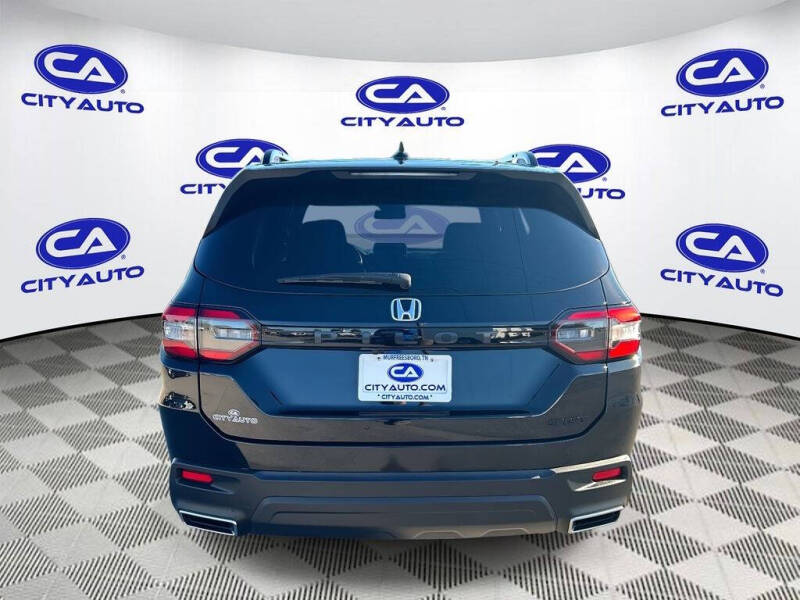 2023 Honda Pilot Sport