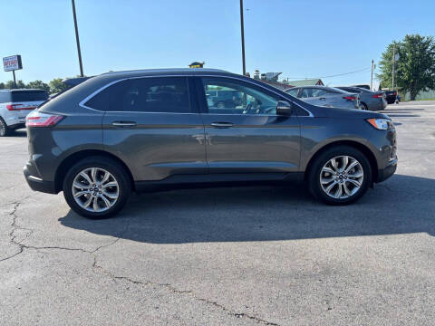 2019 Ford Edge Titanium