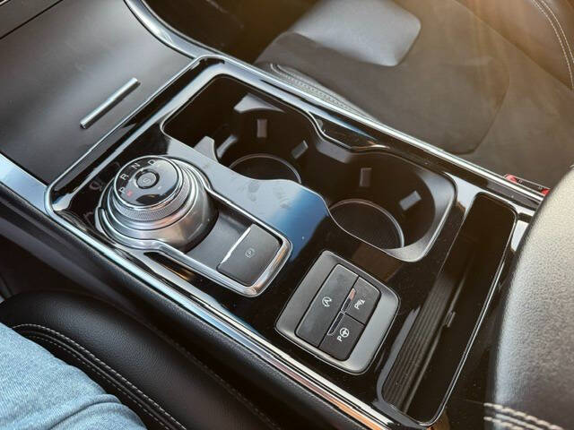2019 Ford Edge ST
