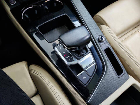 2022 Audi A4 quattro S line Prem Plus 45 TFSI