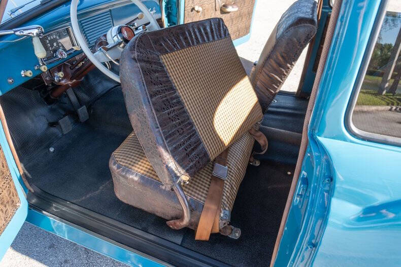 1951 Kaiser Henry-J Coupe