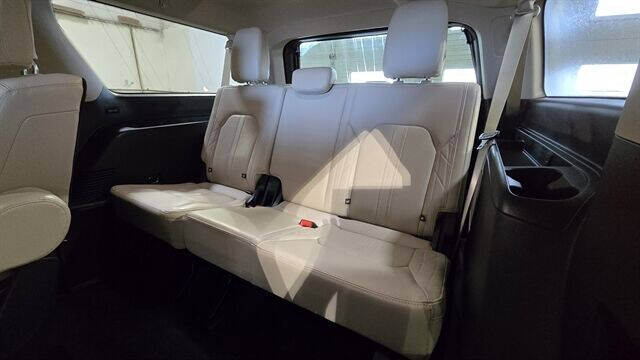 2023 Ford Expedition MAX Platinum