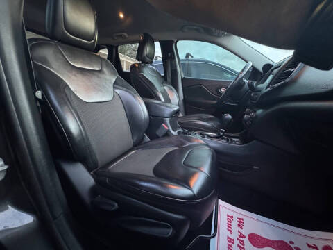 2019 Jeep Cherokee Altitude