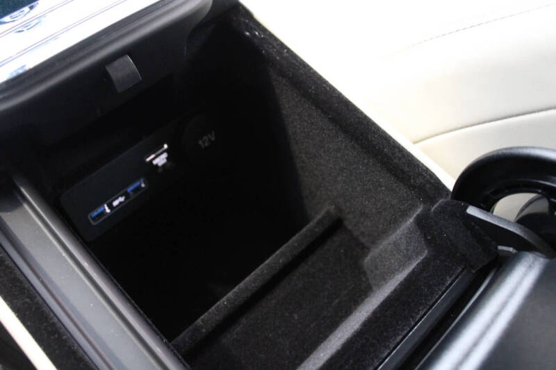 2019 Jaguar XJL Portfolio