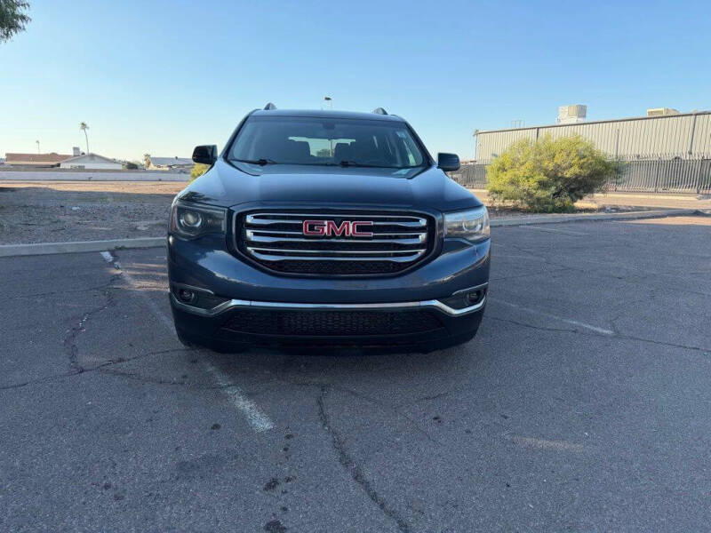 2019 GMC Acadia SLE-2