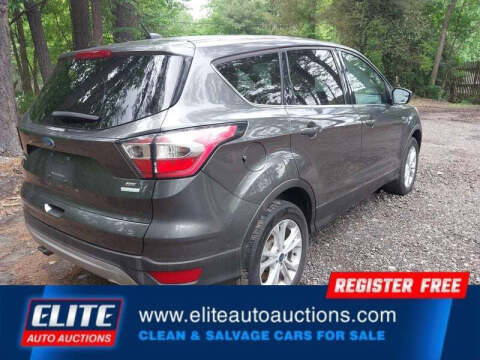 2017 Ford Escape SE