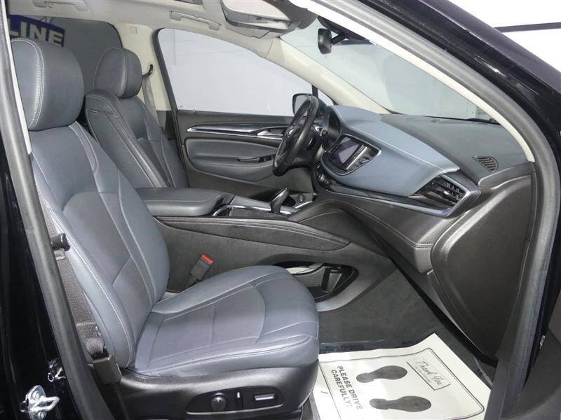 2020 Buick Enclave Essence