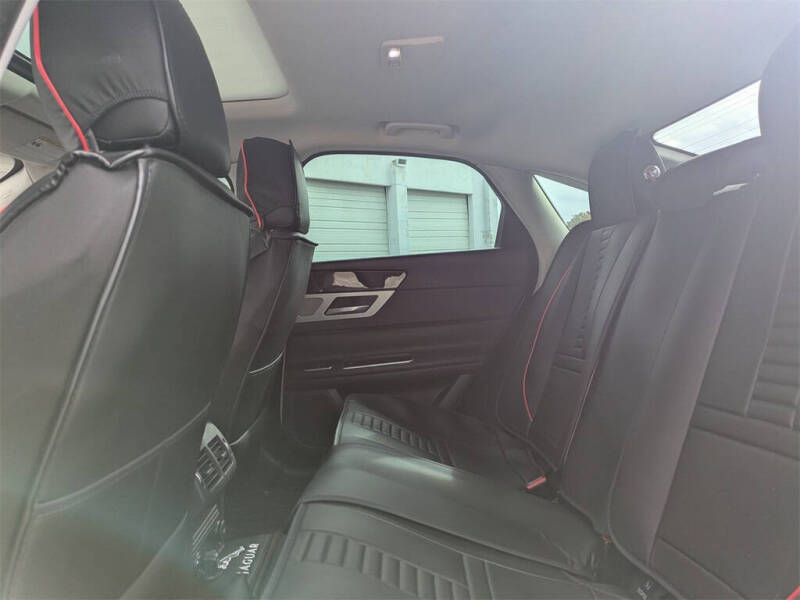 2017 Jaguar XF 35t Premium