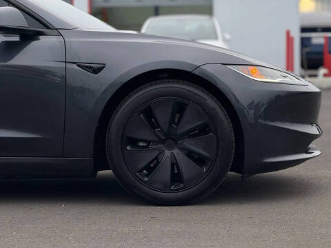 2024 Tesla Model 3 Long Range