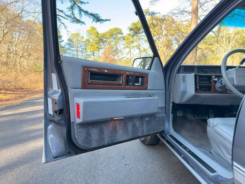 1990 Cadillac Fleetwood