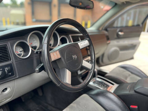 2006 Dodge Charger SRT-8