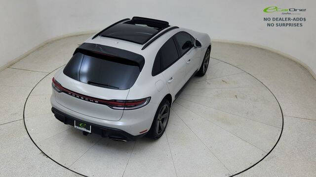 2024 Porsche Macan