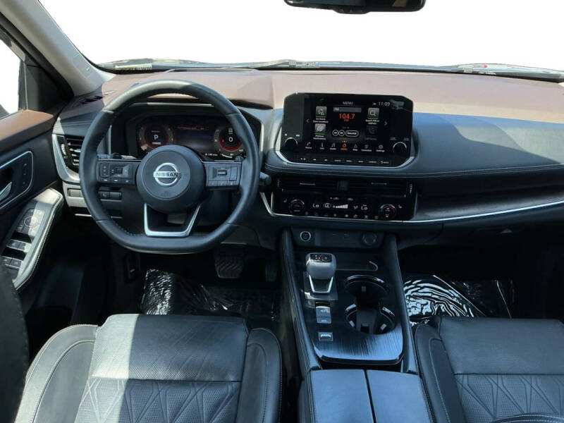 2021 Nissan Rogue Platinum