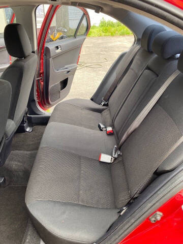 2017 Mitsubishi Lancer ES