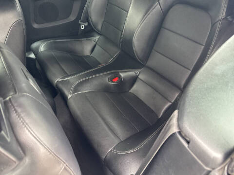 2022 Ford Mustang EcoBoost Premium