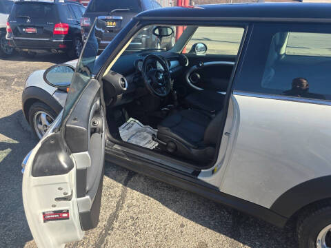 2011 MINI Cooper