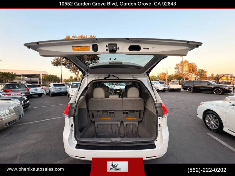 2011 Toyota Sienna Limited 7-Passenger