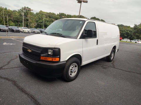 2017 Chevrolet Express 2500