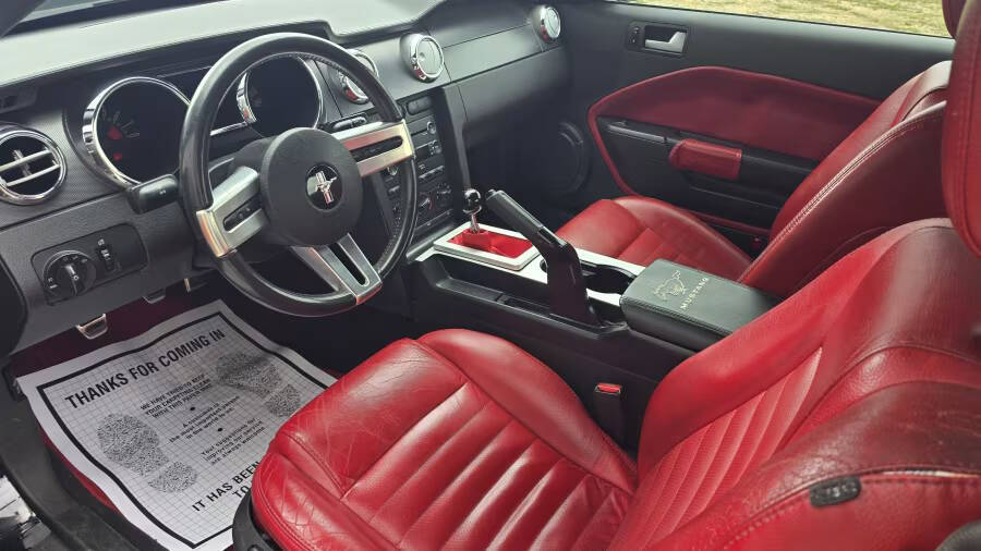 2008 Ford Mustang 3